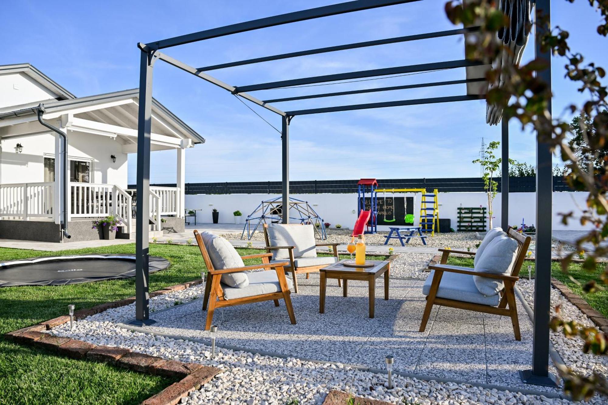 Holiday Home Aprilis With Pool, Jacuzzi And Sauna Galovac  Exterior photo